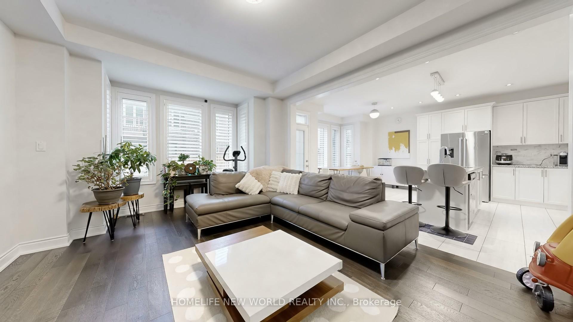 Property Photo: 50 Ben Sinclair Avenue ON L9N 0S2