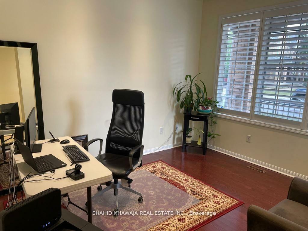 Property Photo: 3893 Deepwood Heights ON L5M 6M2