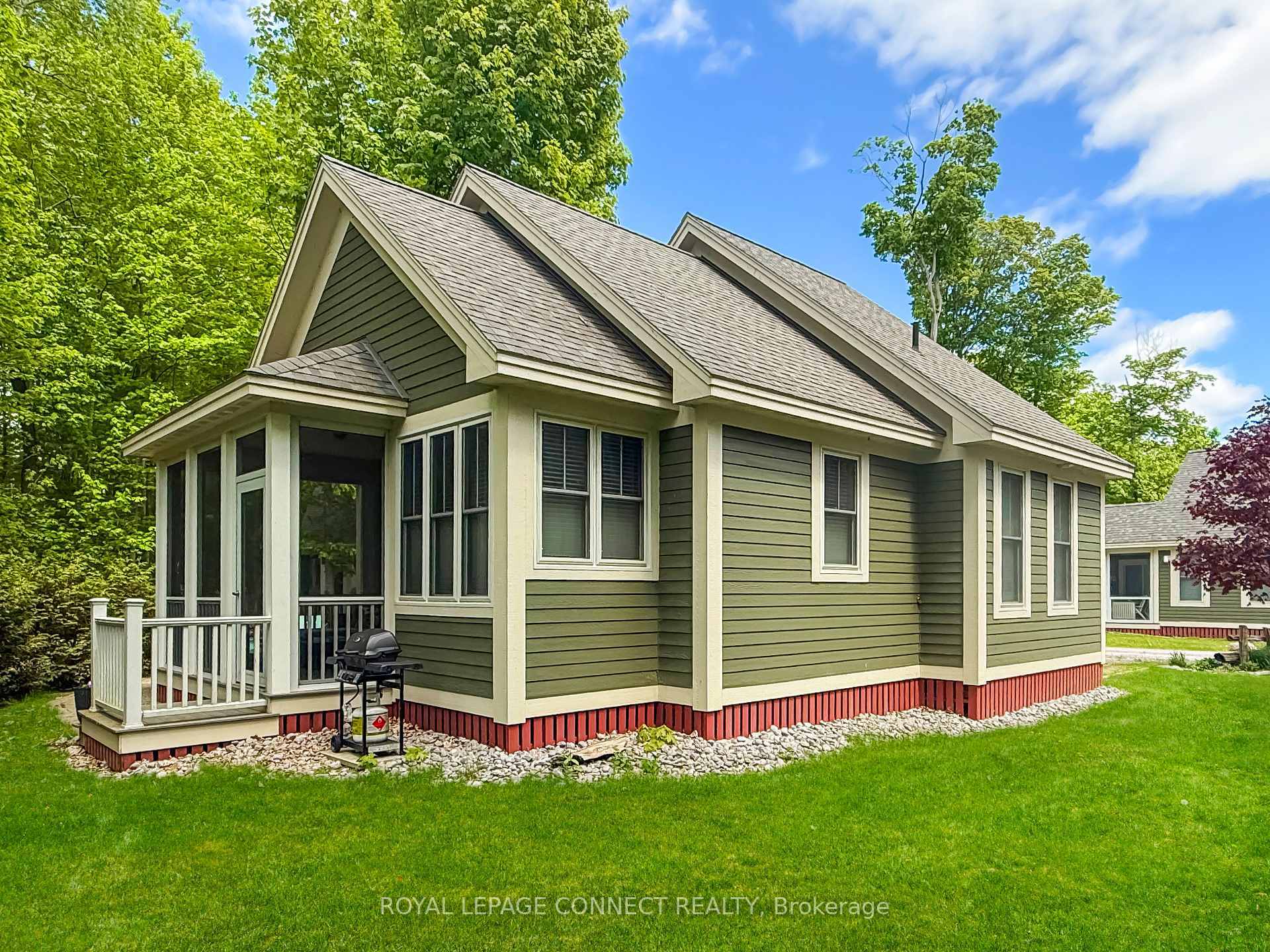 Property Photo: 32 Hollow Lane 199 ON K0K 1P0