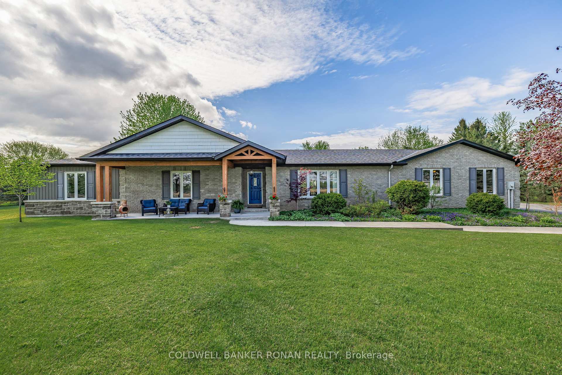 Property Photo: 6349 12th Line ON L9R 1V4
