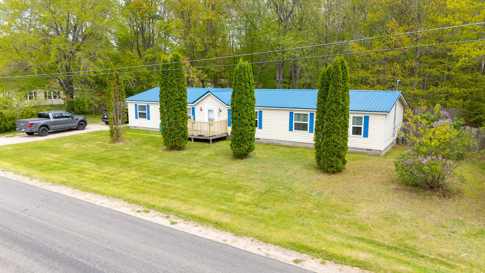 Property Photo: 299 Cloverleaf Lane MI 48629