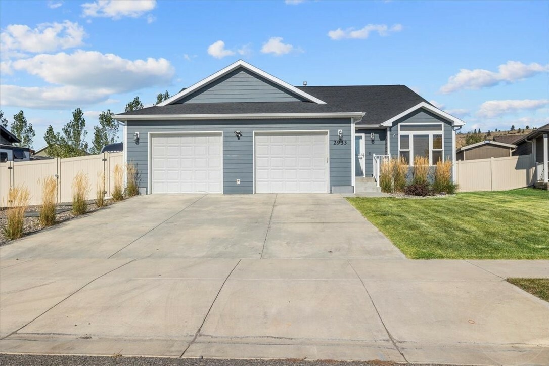 Property Photo: 2933 W Copper Ridge Loop MT 59106