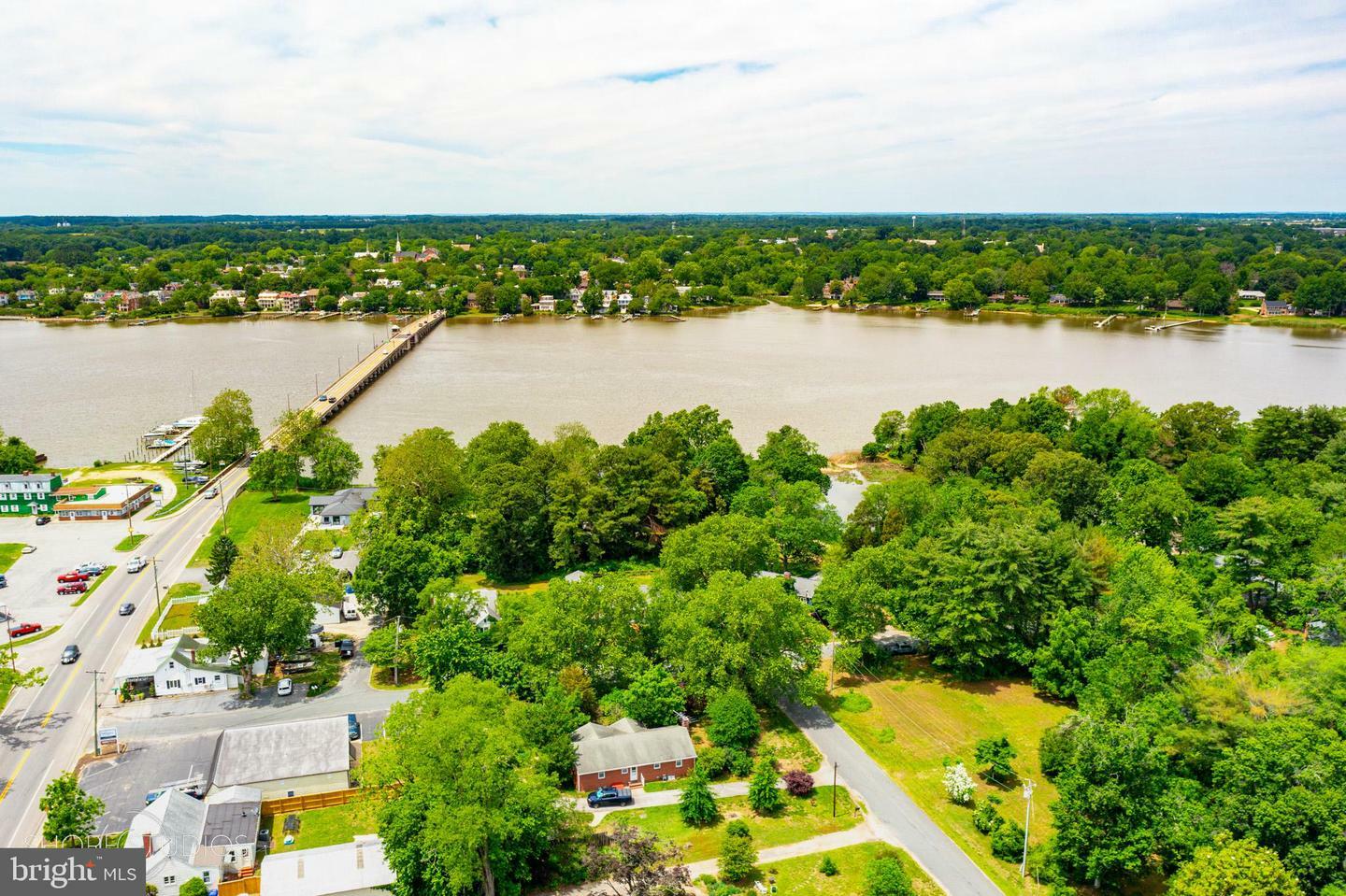 Property Photo: East Street MD 21620
