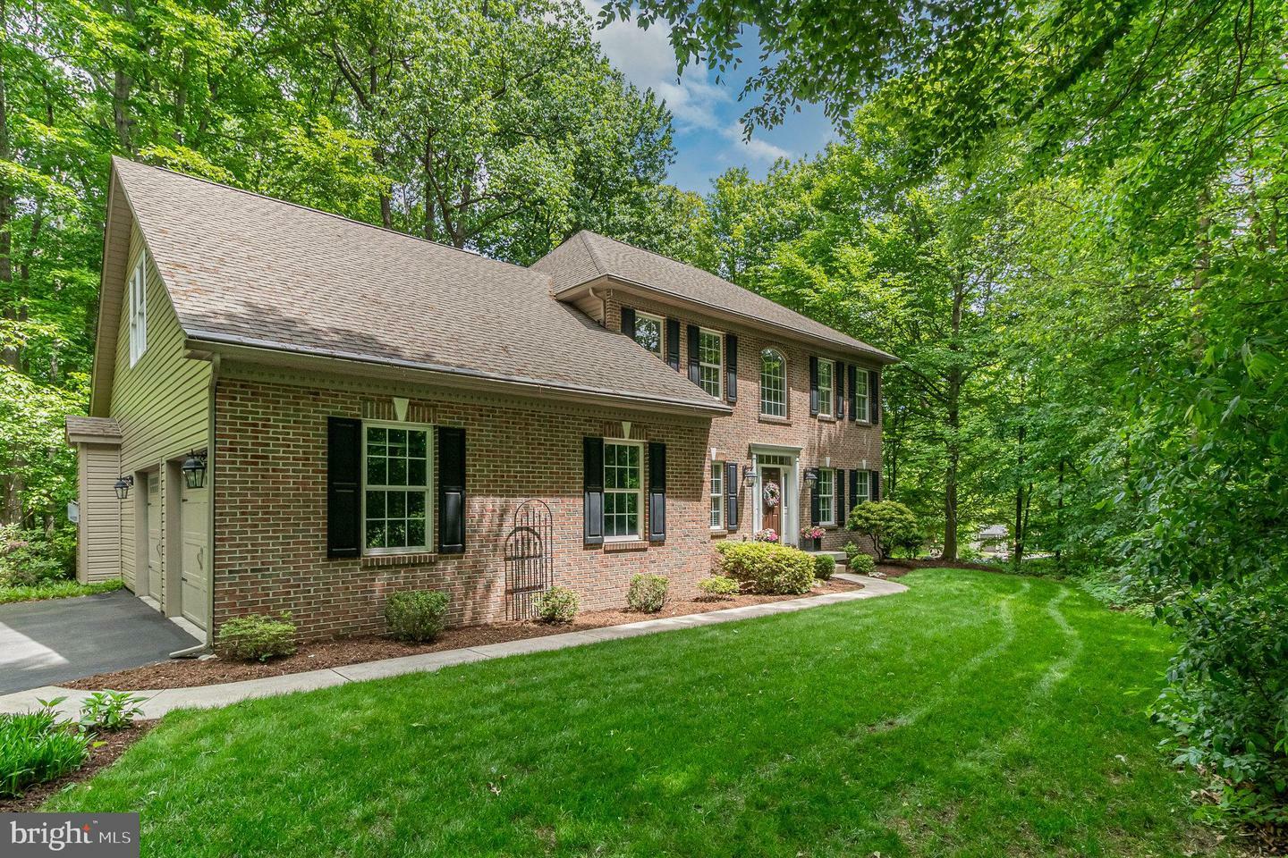 Property Photo: 190 Stanley Drive PA 17078