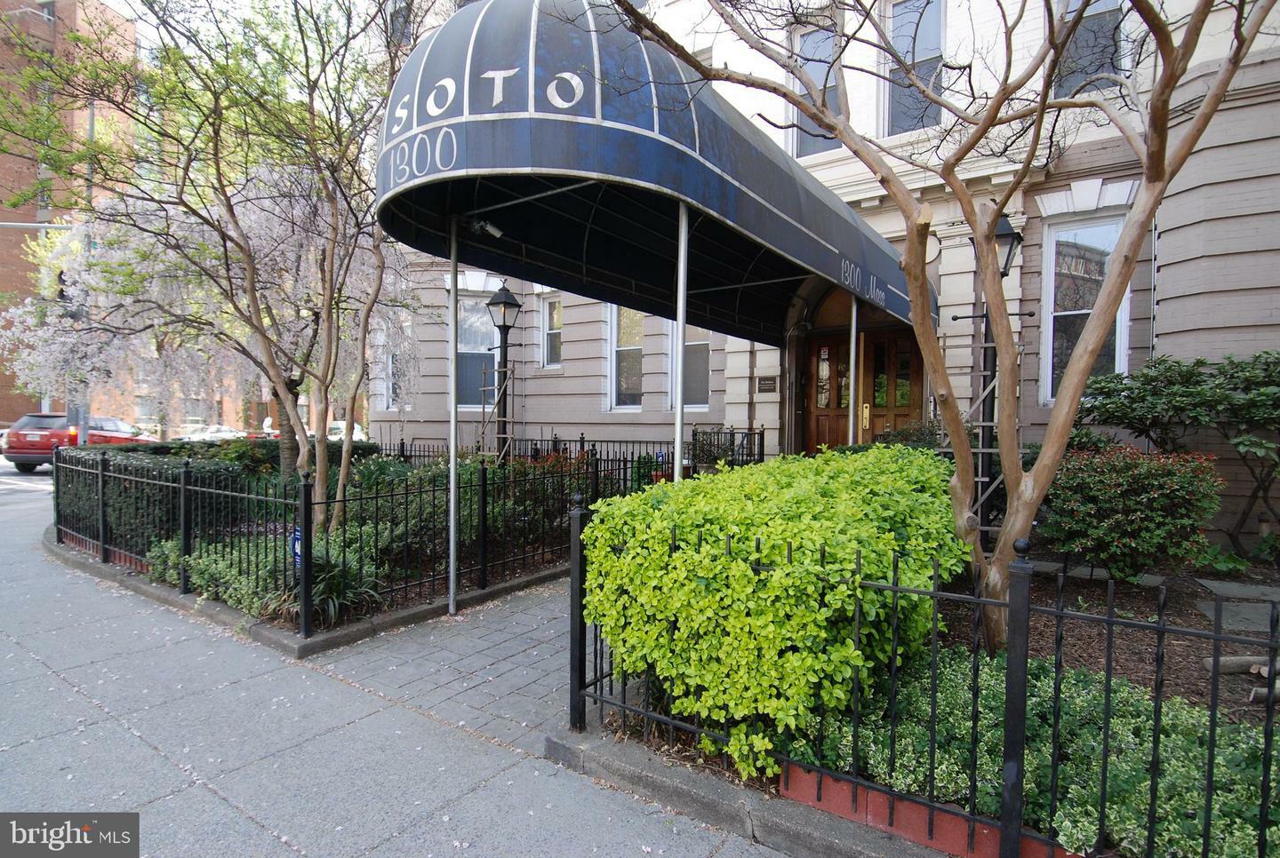 Property Photo: 1300 Massachusetts NW 104 DC 20005