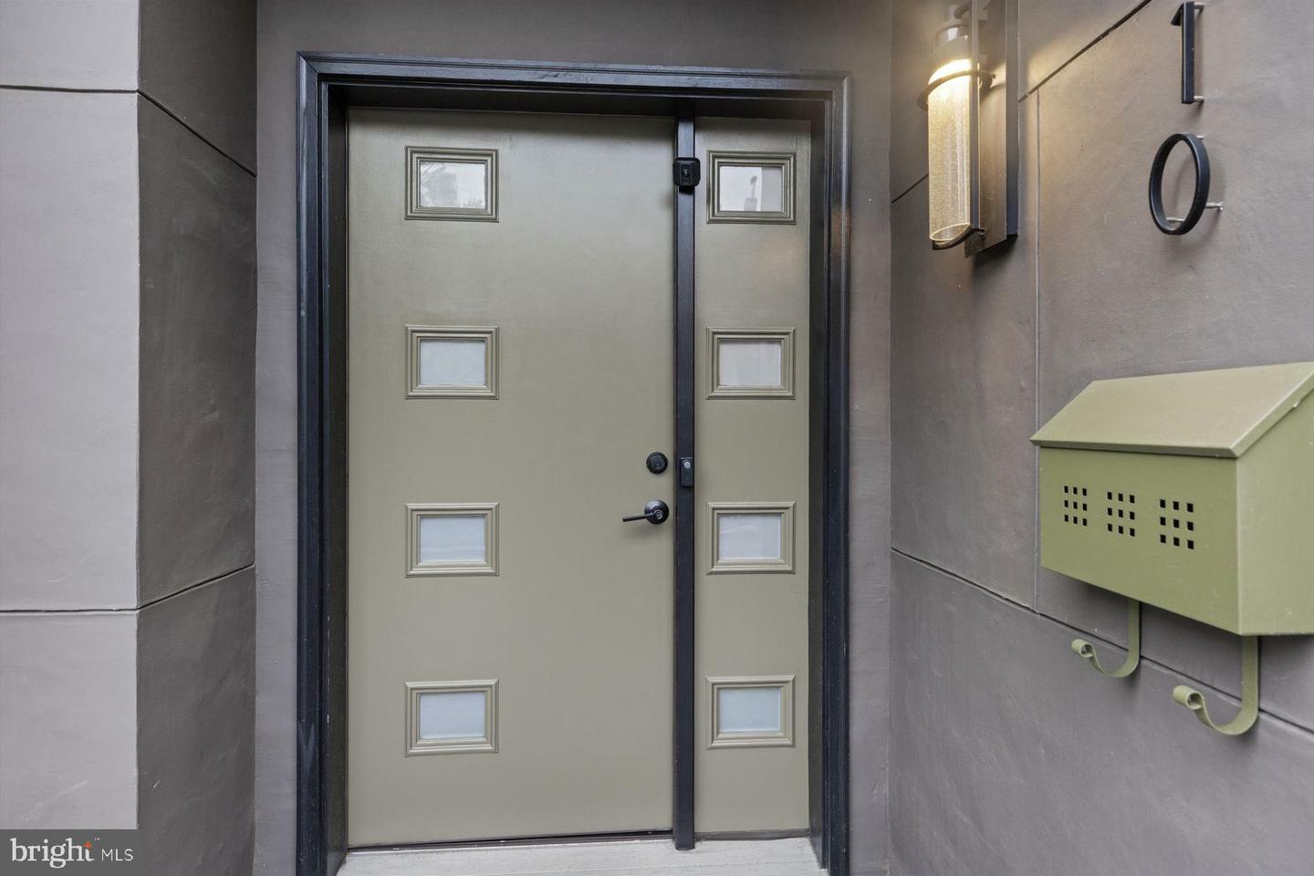 Property Photo:  10 McCready Alley  NJ 08530 