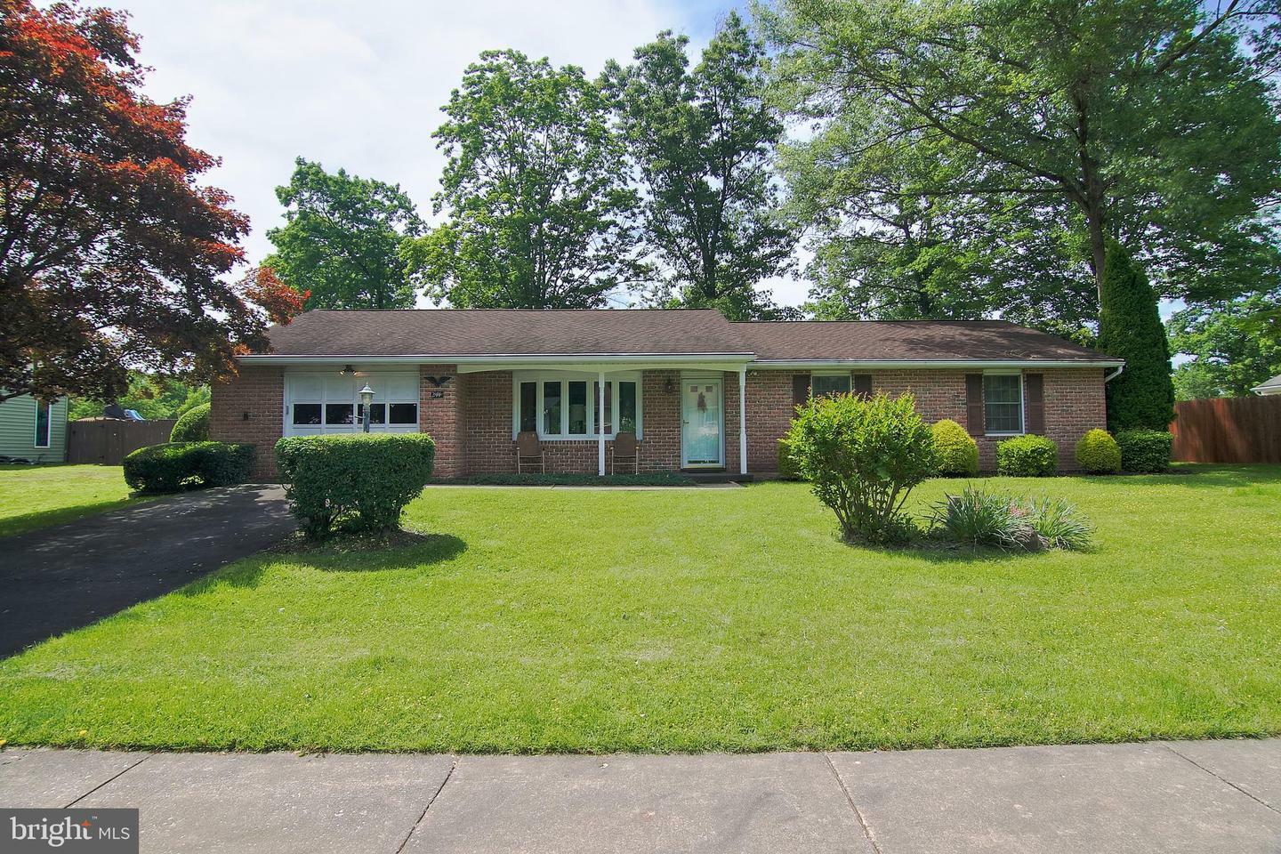 Property Photo: 241 Lilac Lane PA 19518