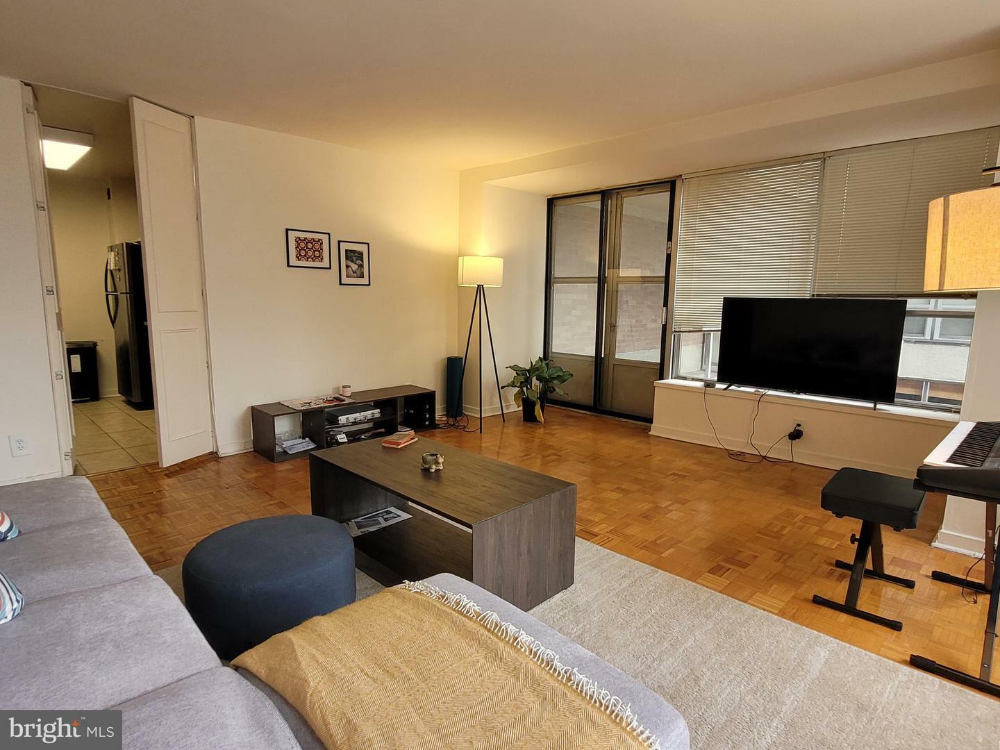 Property Photo: 224 W Rittenhouse Square 30 2701 PA 19103