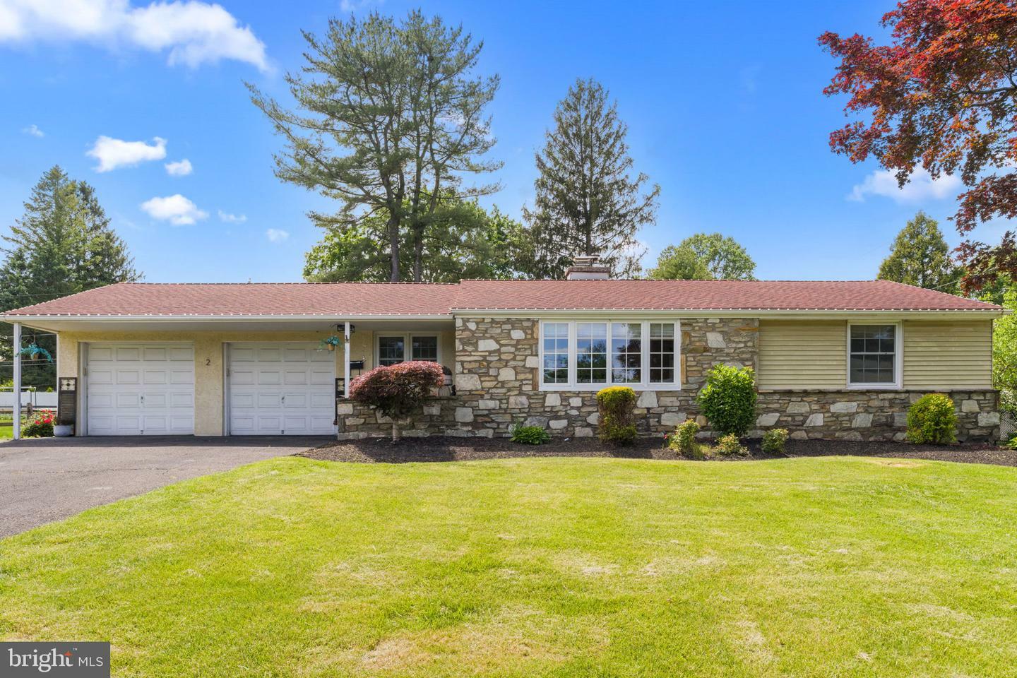 Property Photo: 2 Brook Lane PA 19067