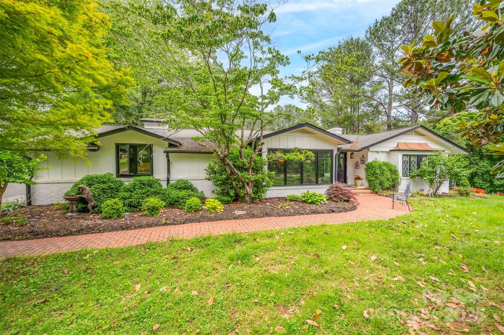 Property Photo:  64 Persimmon Hill Drive 4  NC 28722 