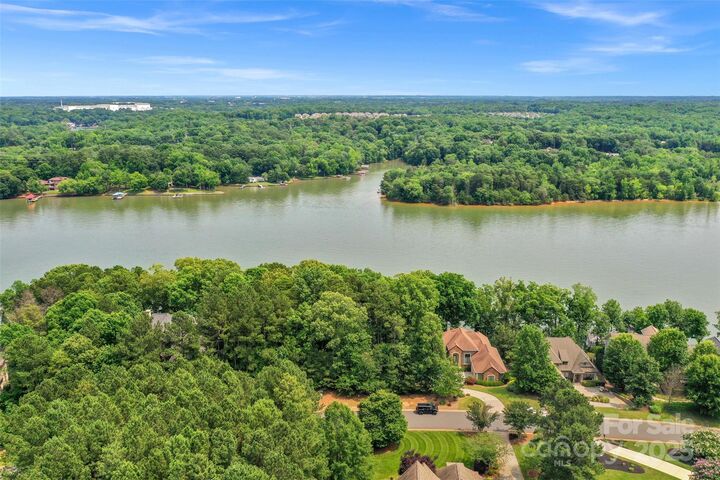 Property Photo:  3223 Lake Pointe Drive 94  NC 28012