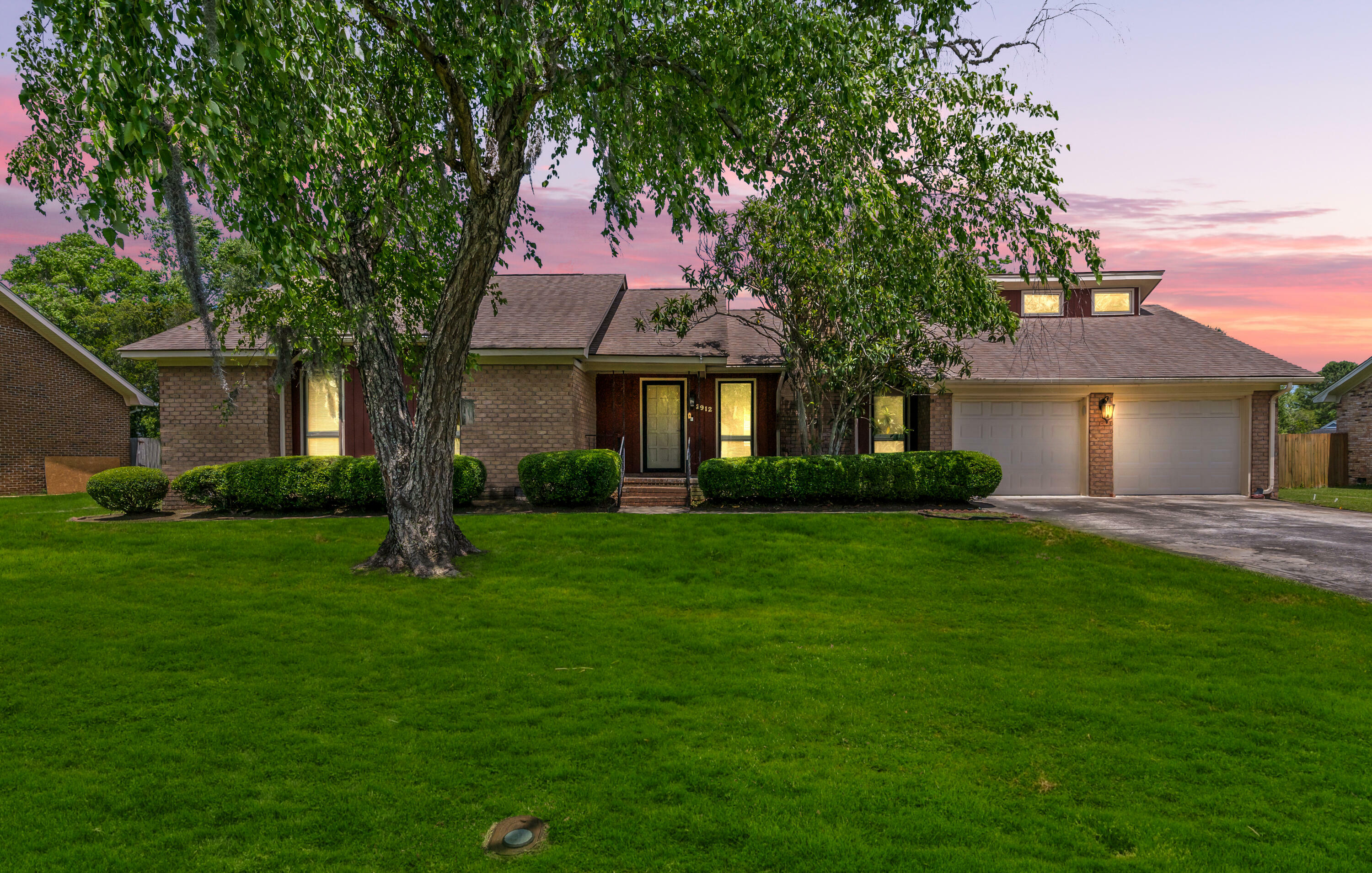 Property Photo:  2912 Doncaster Drive  SC 29414 
