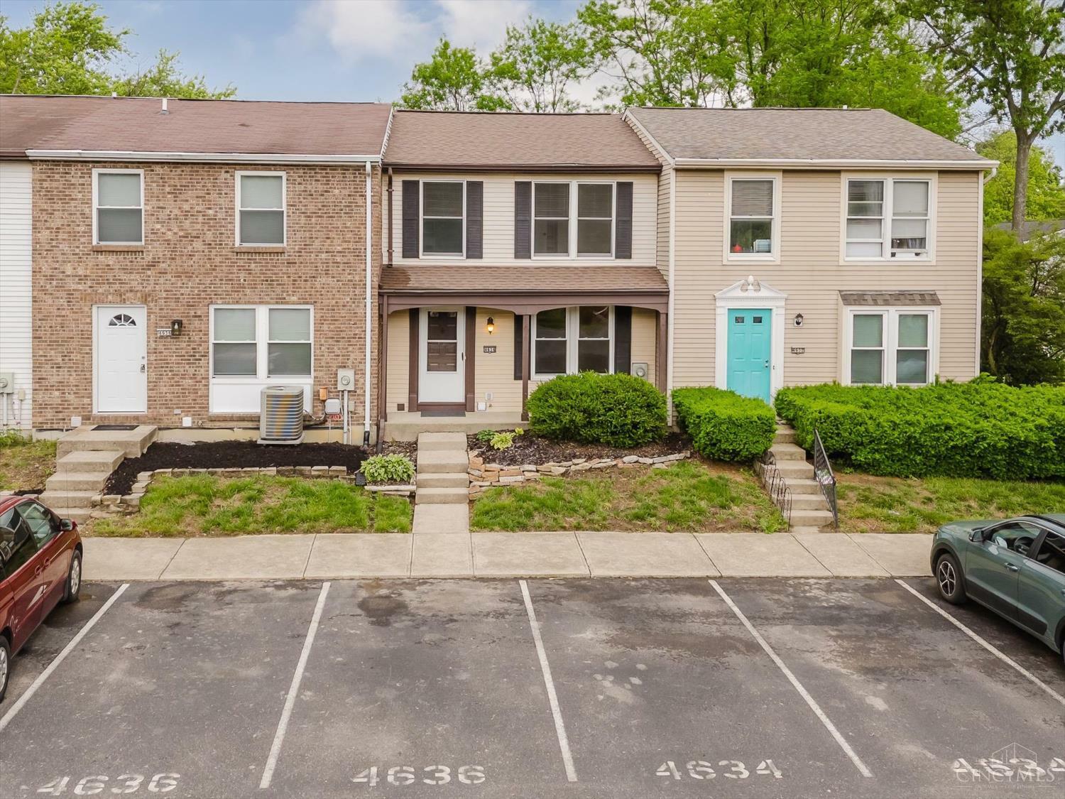 Property Photo: 4634 Courtwood Circle OH 45103