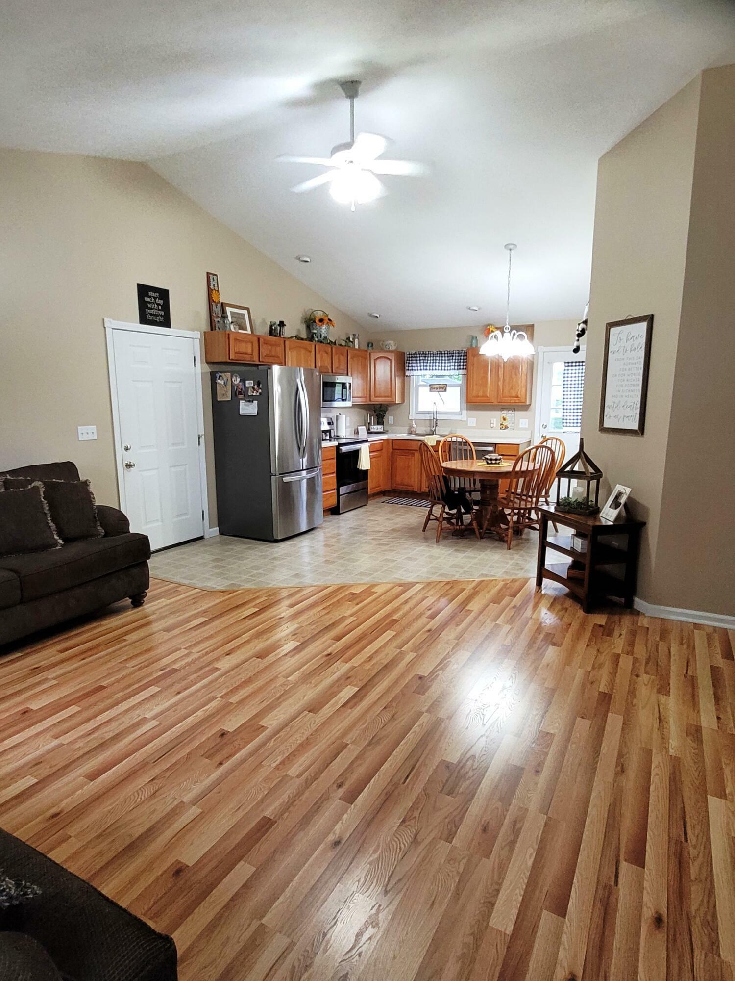 Property Photo: 132 Prospect Avenue OH 43311