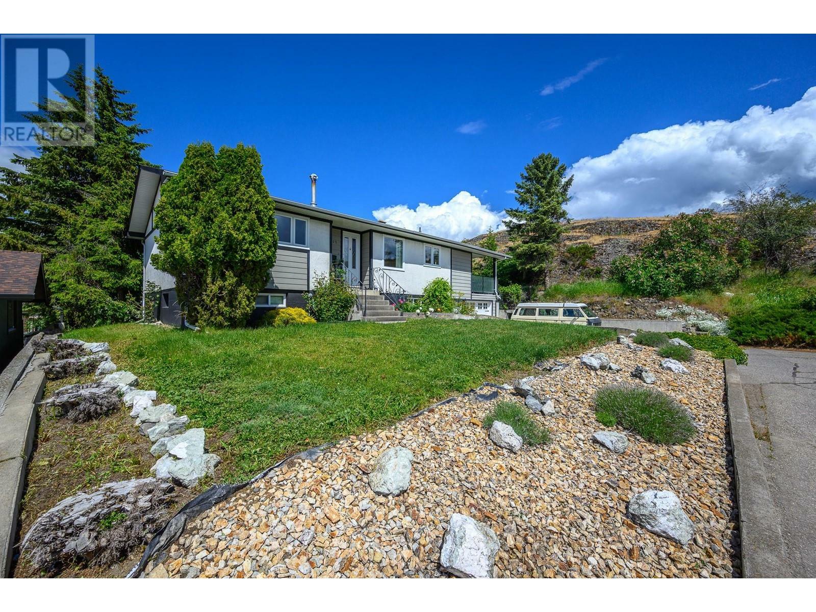 Property Photo: 3505 38 Avenue BC V1T 3A4