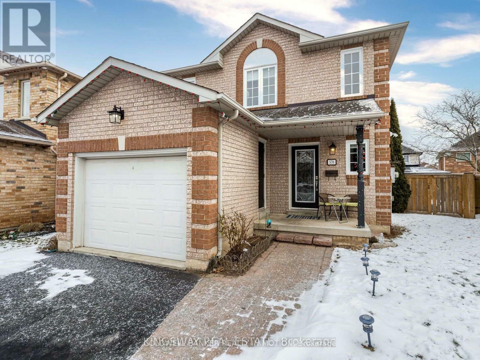Photo de la propriété: 570 Enfield Road West ON L7T 2X5