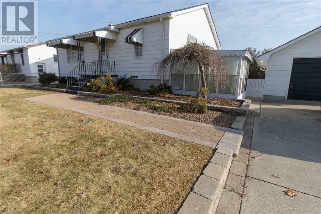 Property Photo: 448 Murray Street ON N0N 1G0