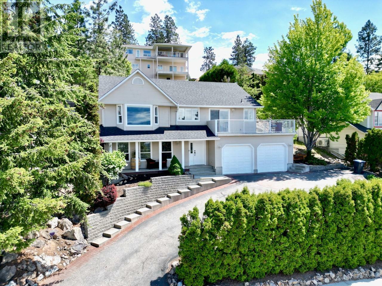 1129 James Hockey Place  Kelowna BC V1X 7L2 photo