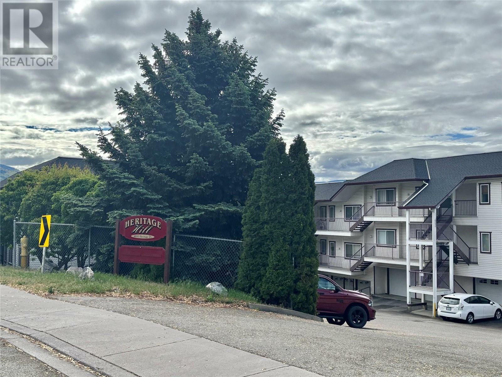 Property Photo: 4800 Heritage Drive 13 BC V1T 7V4