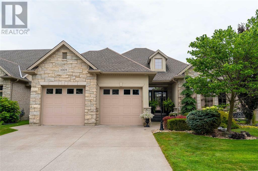 Photo de la propriété: 1009 Mike Weir Drive ON N0N 1C0