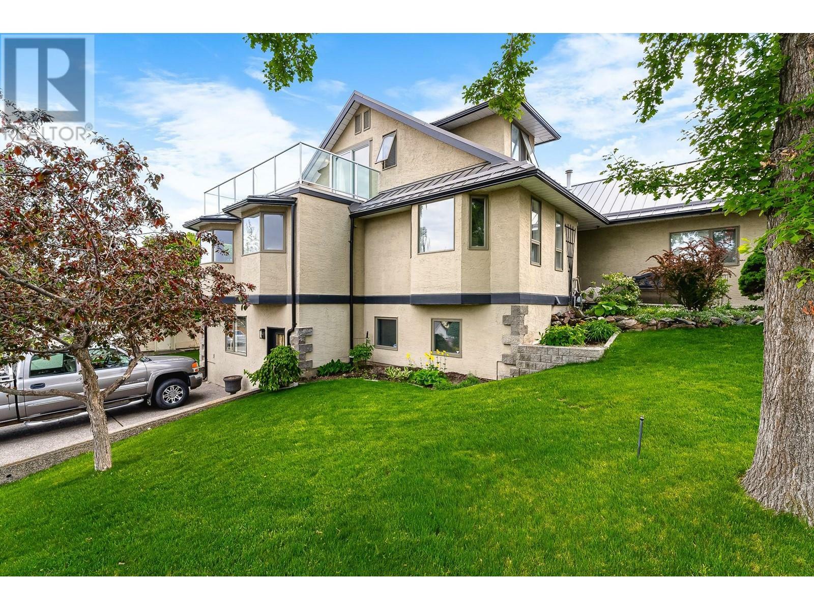Property Photo: 155 Anvil Crescent BC V2C 6E2