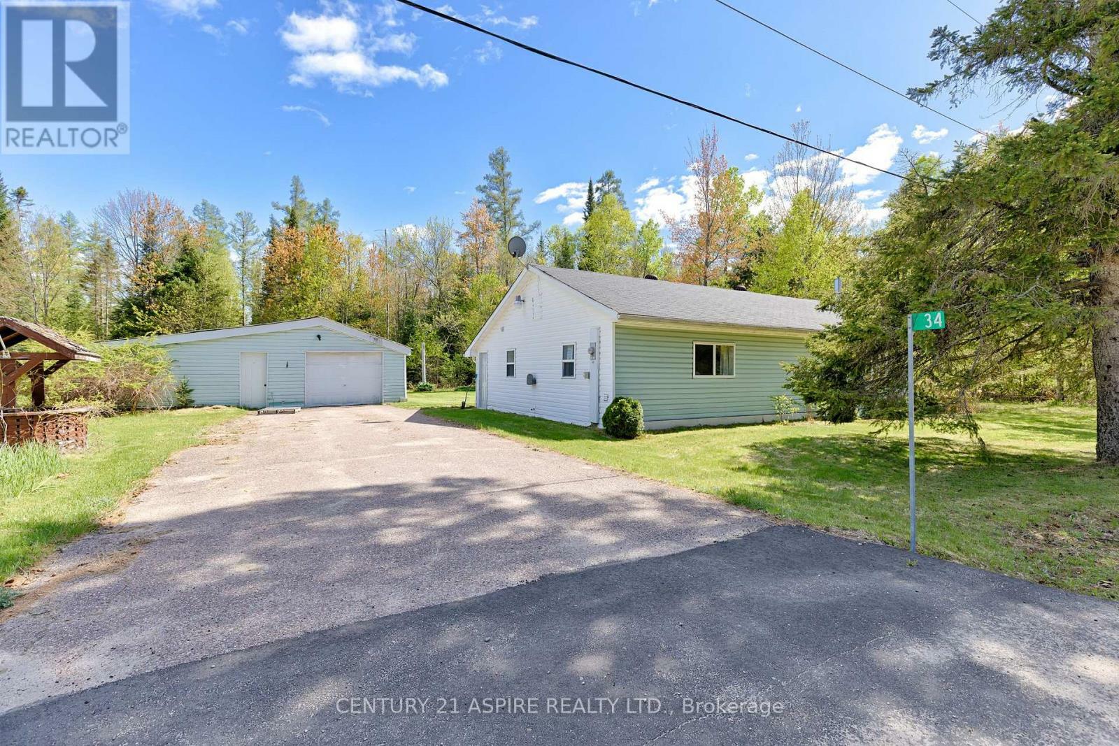 Property Photo: 34 Chemainus Street ON K0J 1J0