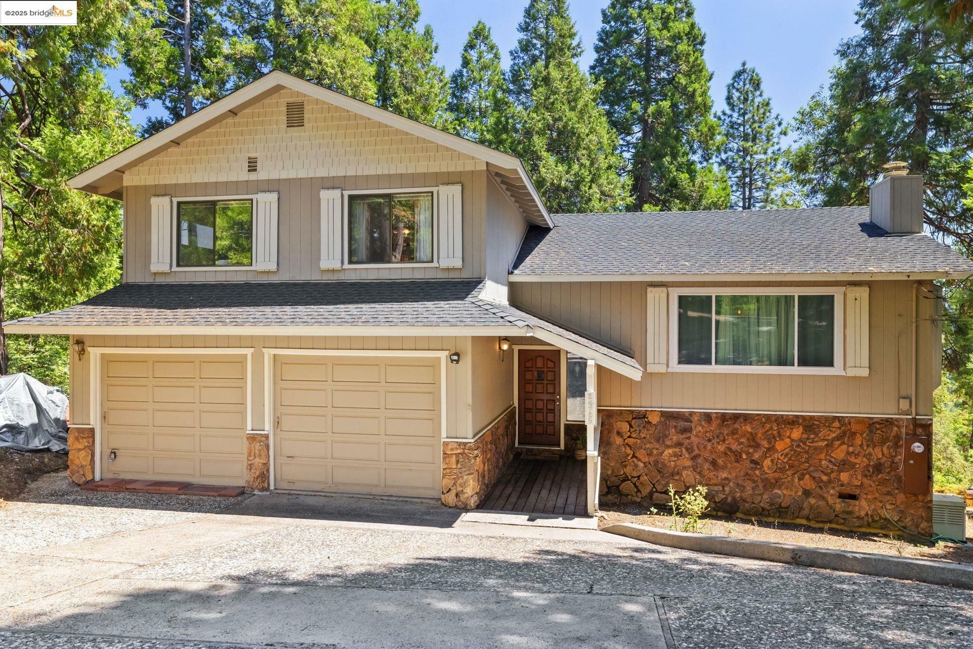 Property Photo: 24725 Prospector Dr. CA 95346