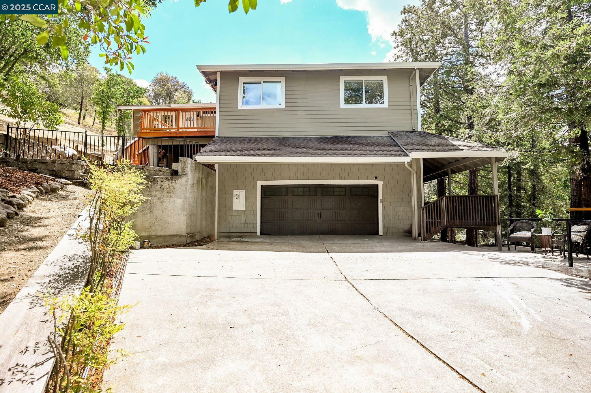 Property Photo: 189 Donaleen Ct CA 94553