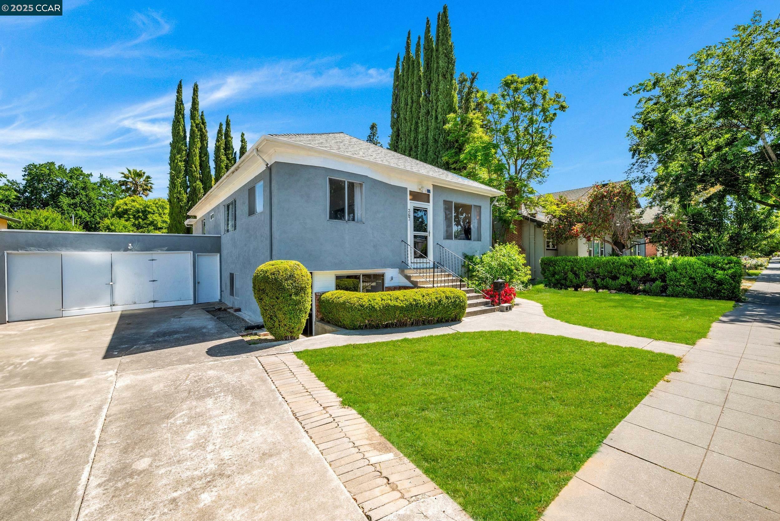 Property Photo: 367 Rose Avenue CA 94566