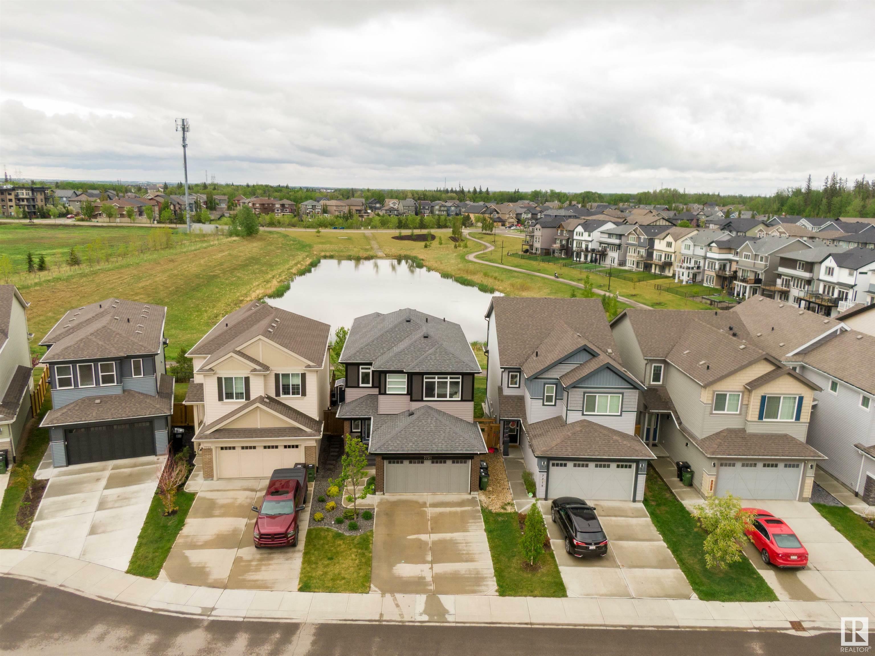 7721 Eifert Crescent NW  Edmonton AB T6M 0W2 photo