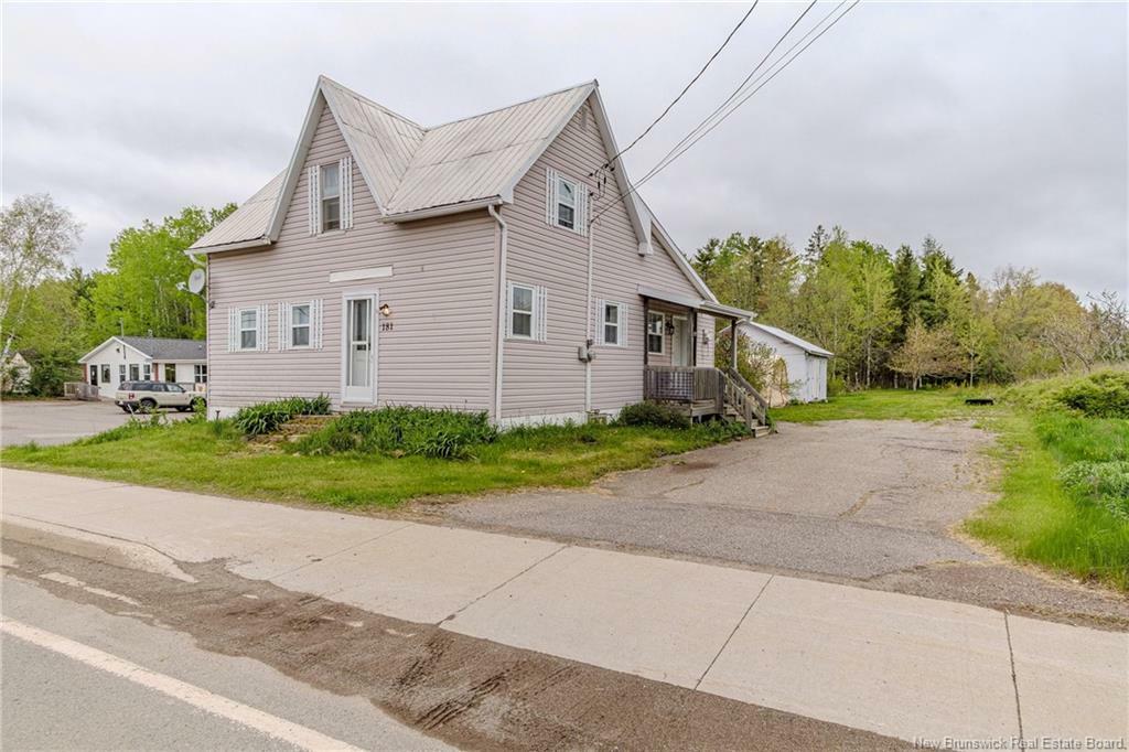 Property Photo: 181 Sunbury Drive NB E5L 1R5