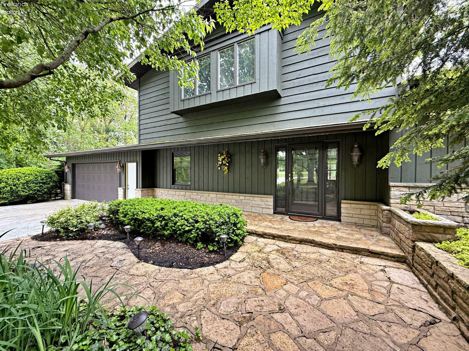 Property Photo: 600 E County Road 36 OH 44883
