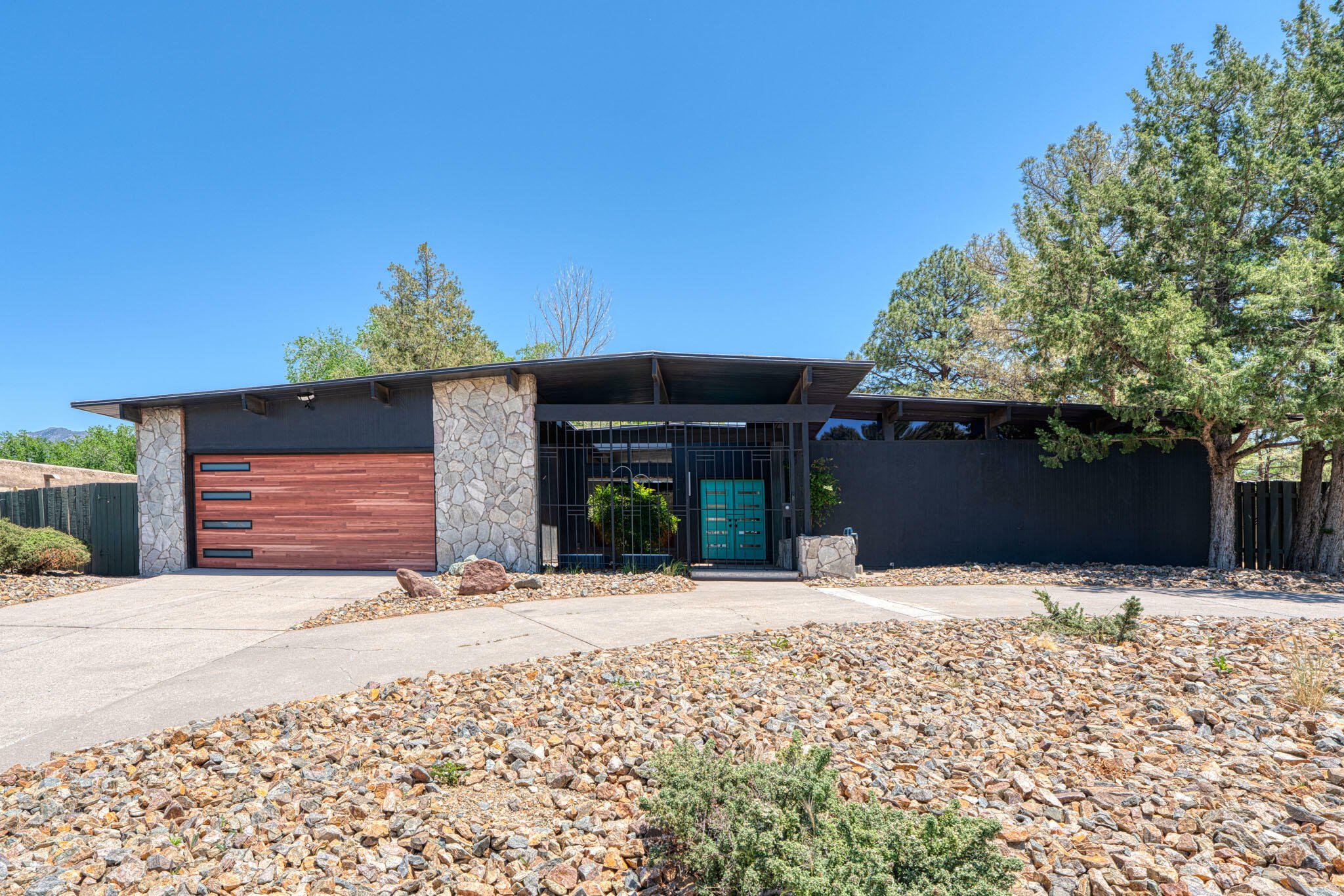 Property Photo: 716 Wagon Train Drive SE NM 87123