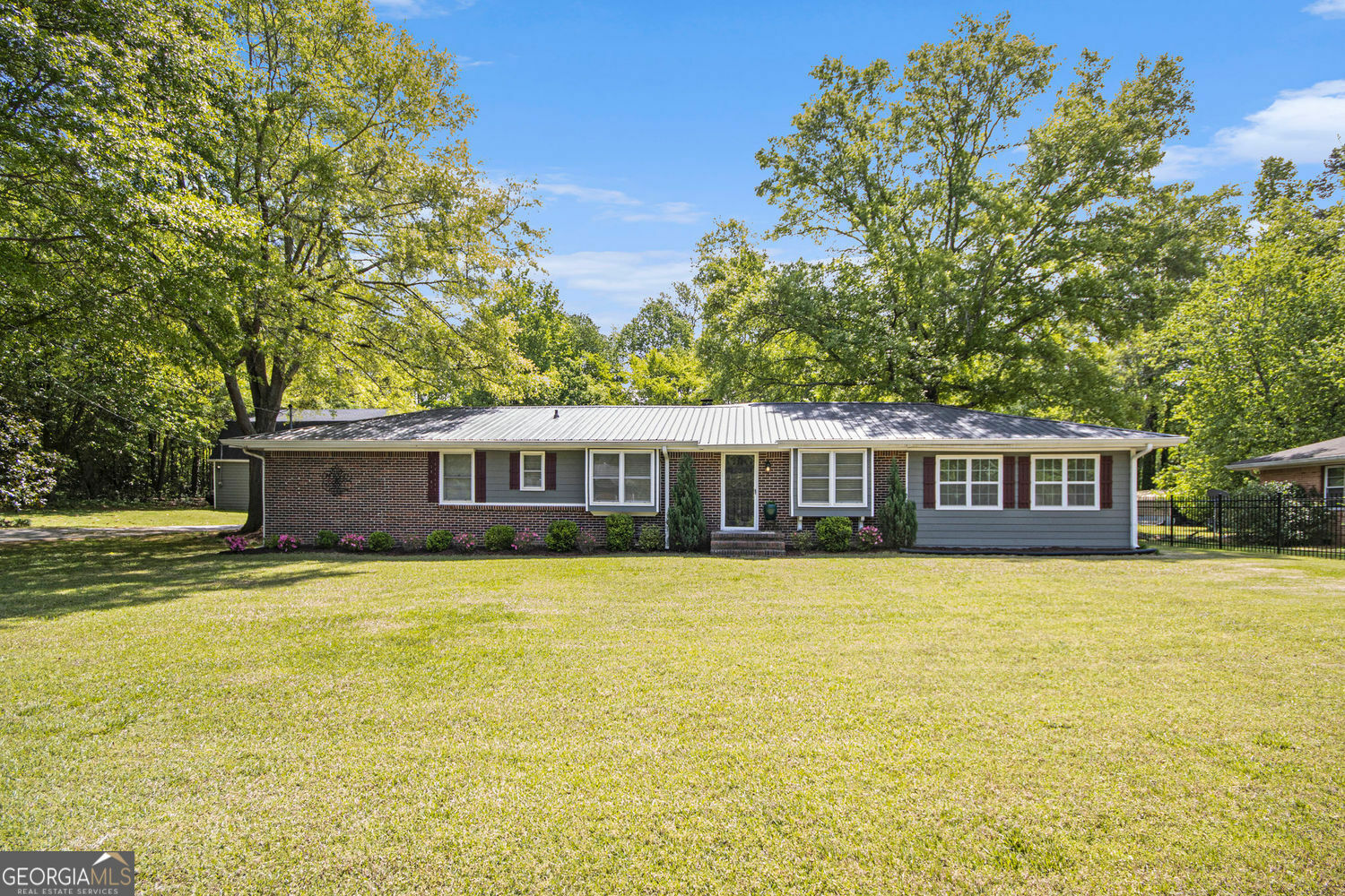 Property Photo: 4715 Howard Drive GA 30127