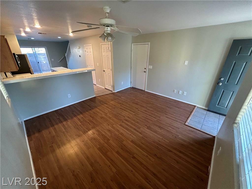 Property Photo: 6459 Brook Cottage Lane NV 89122