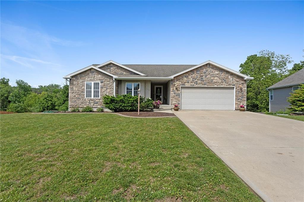Property Photo: 3208 Arbor Lake Drive MO 64506