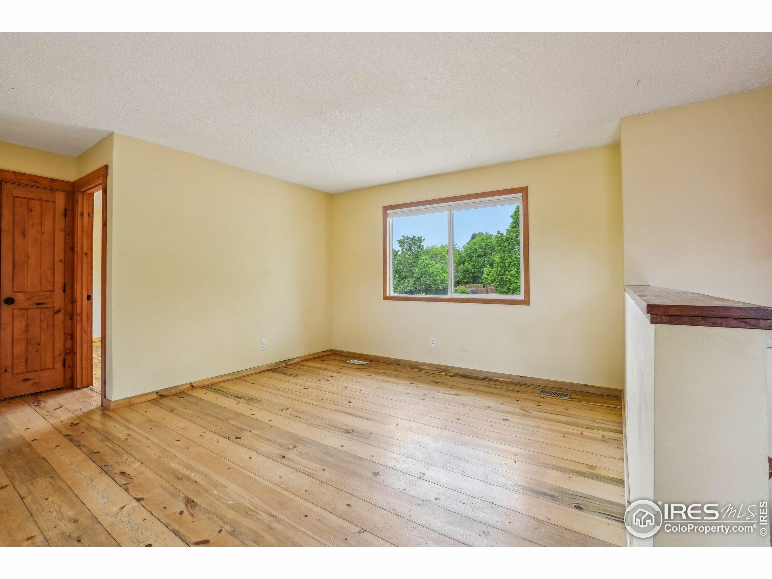 Property Photo: 3966 Briar Dr CO 80538