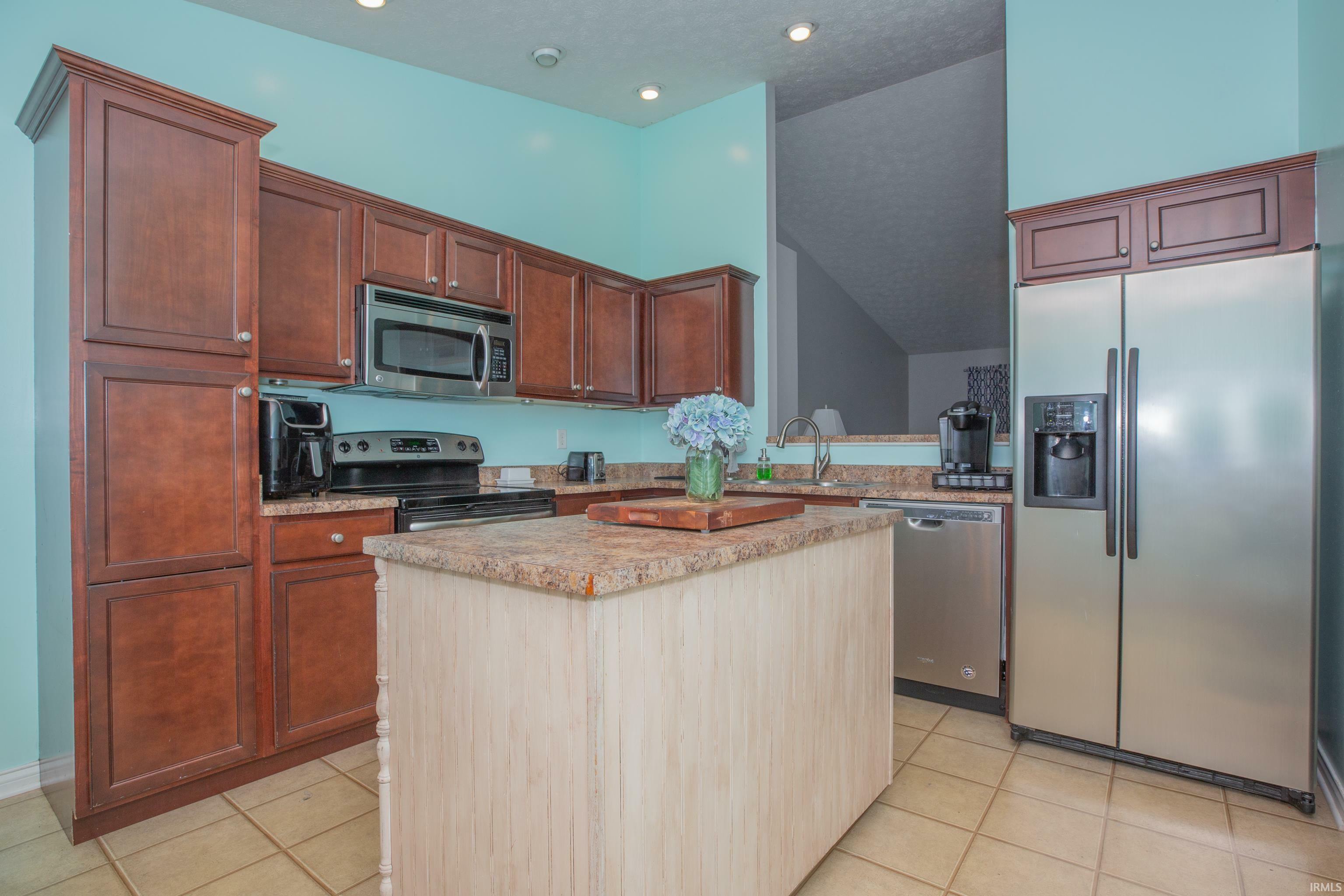 Property Photo: 12908 Mattison Court IN 47725