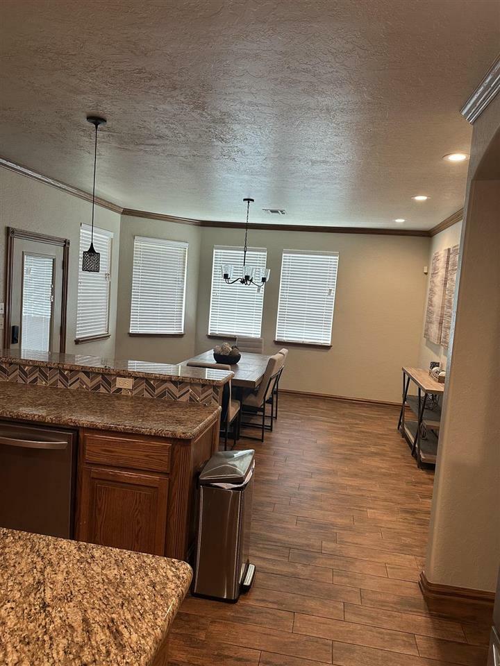 Property Photo: 3703 NE Cypress Ln OK 73507