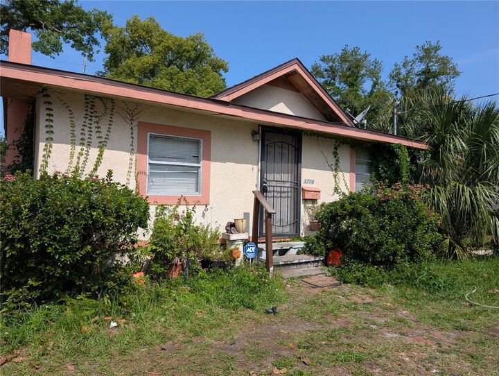 Property Photo: 3706 N 36th Street FL 33610