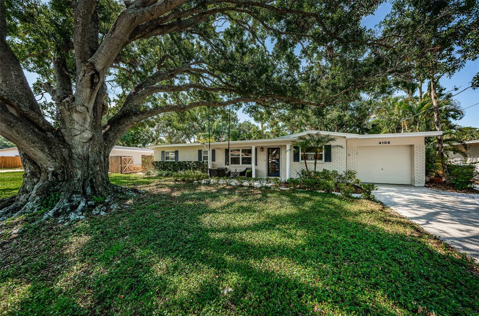Property Photo: 4106 W Fielder Street FL 33611