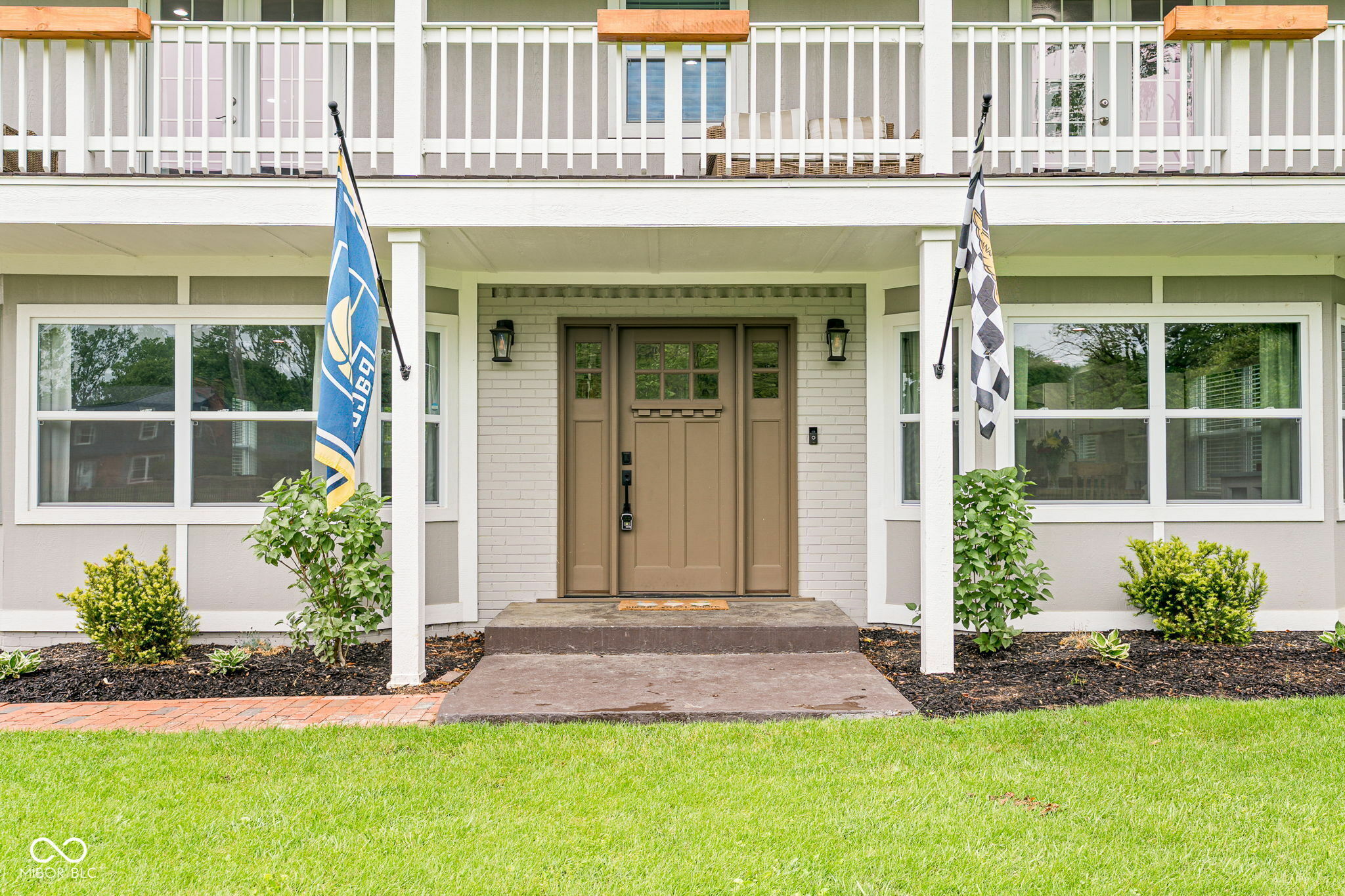 Property Photo: 4904 Kessler Blvd N Drive IN 46228