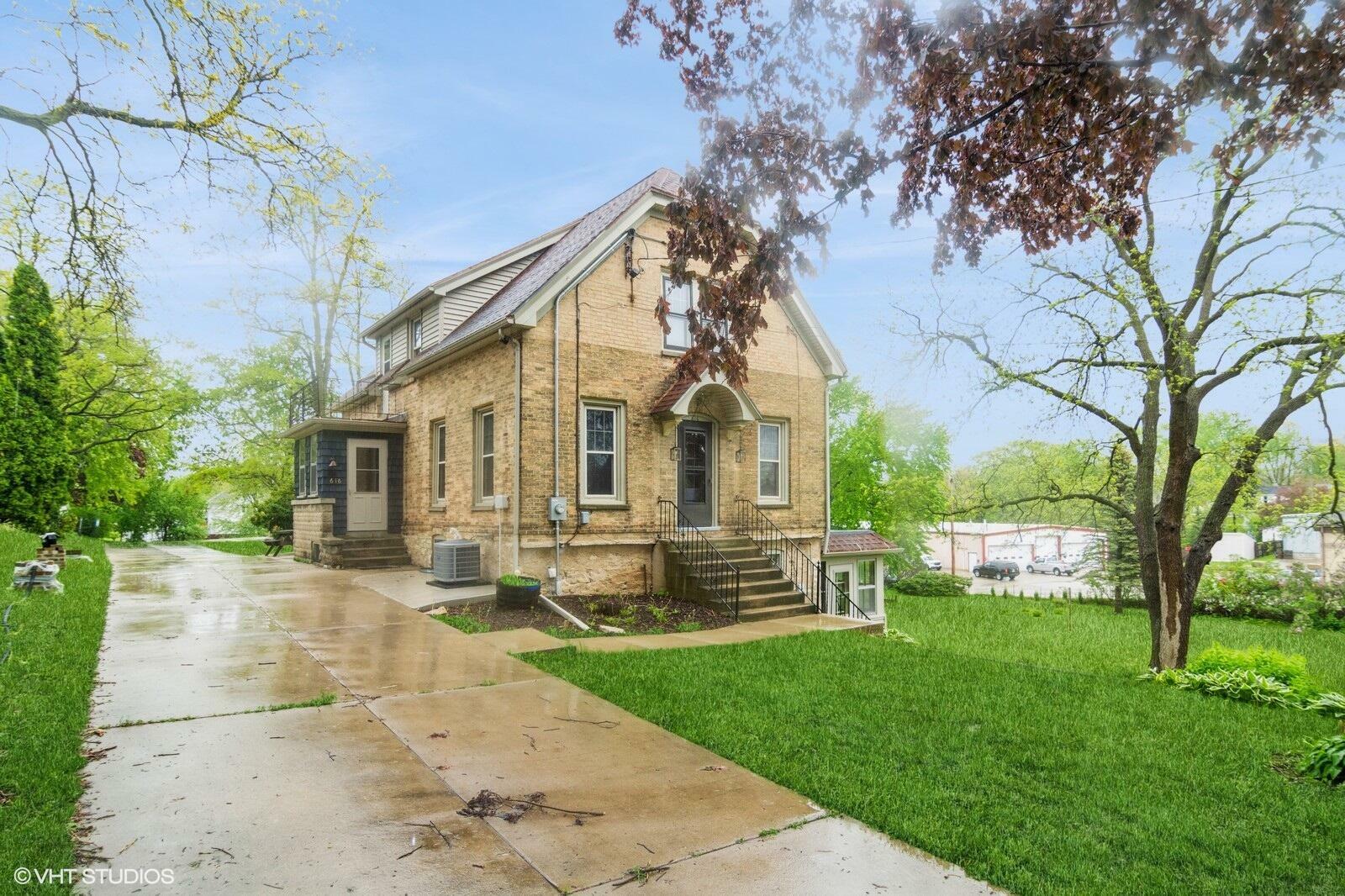 Property Photo: 616 Horicon St WI 53050