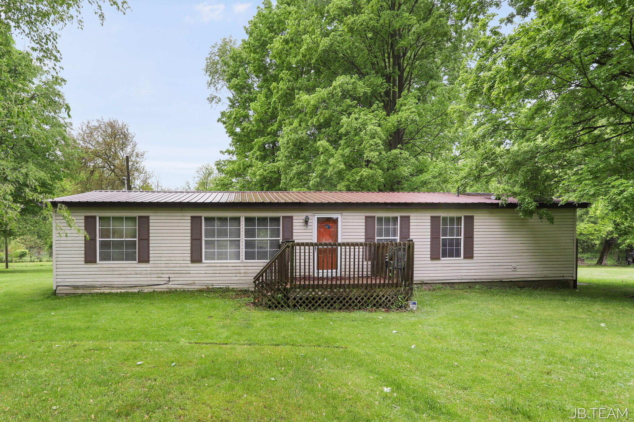 Property Photo: 1211 107th Avenue MI 49078
