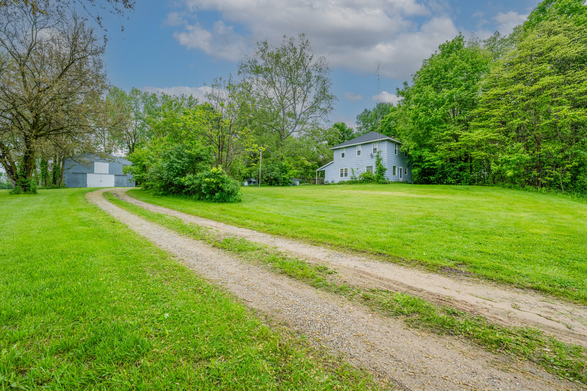 Property Photo: 8324 Hagar Shore Rd Road MI 49098