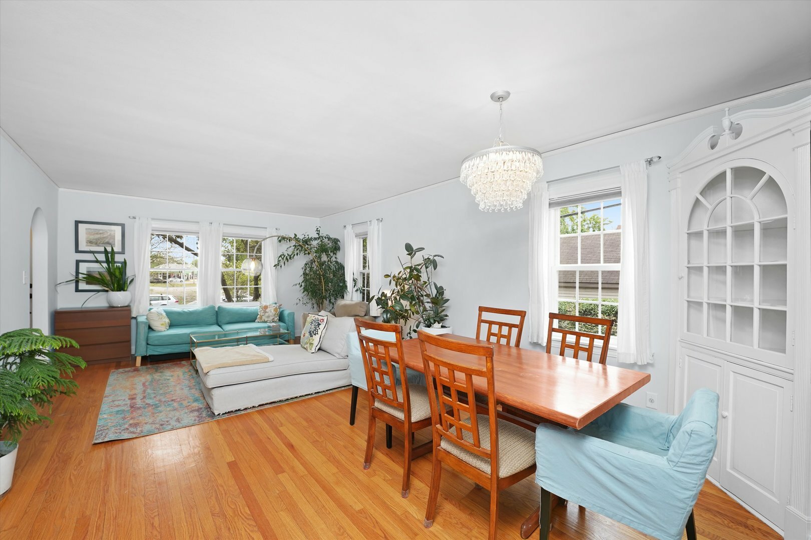 Property Photo: 8814 Sayre Avenue IL 60053