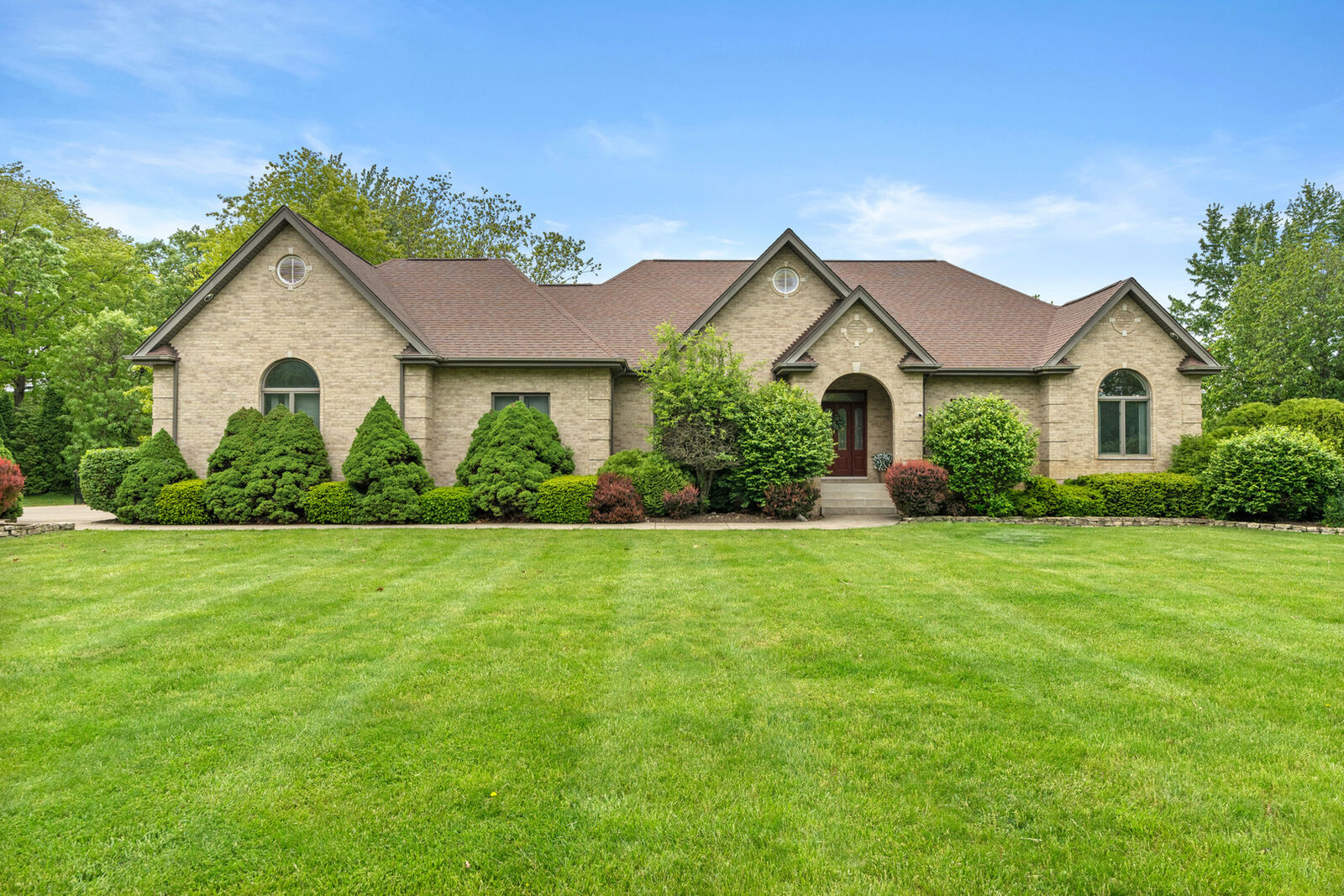 Property Photo: 8600 Beall Street IN 46311