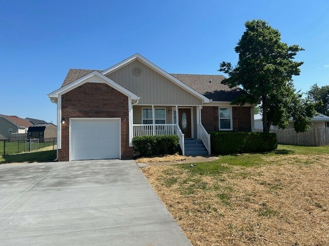 Property Photo: 1047 Tylertown Rd TN 37040