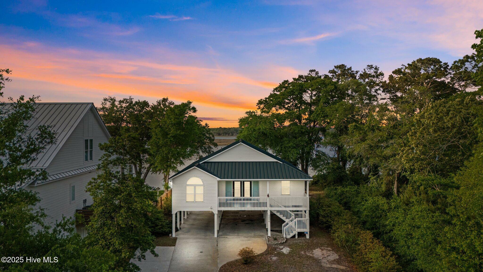 Property Photo: 6806 E Yacht Drive NC 28465