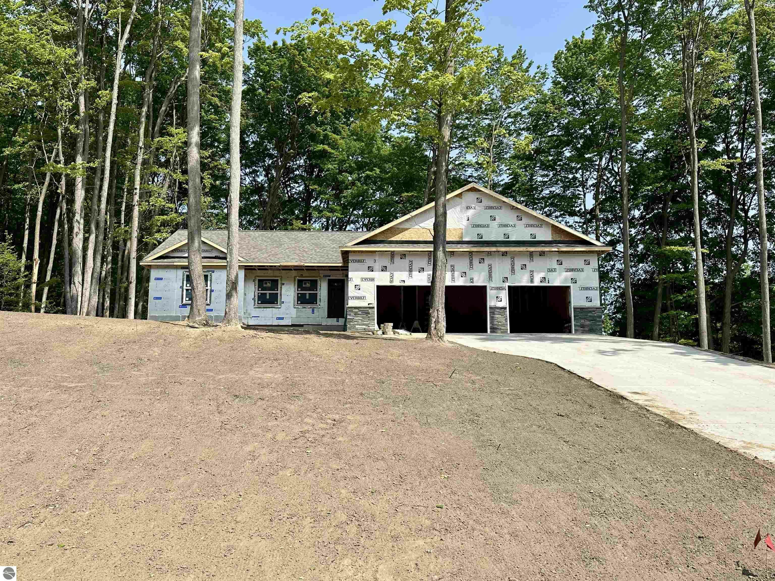1004 Birmley Estates Drive  Traverse City MI 49696 photo